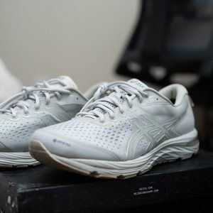 Reigning Champ X Asics Gel-Cumulus 21 G-TX SPS Size 13